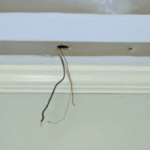 fluorescent light fixture